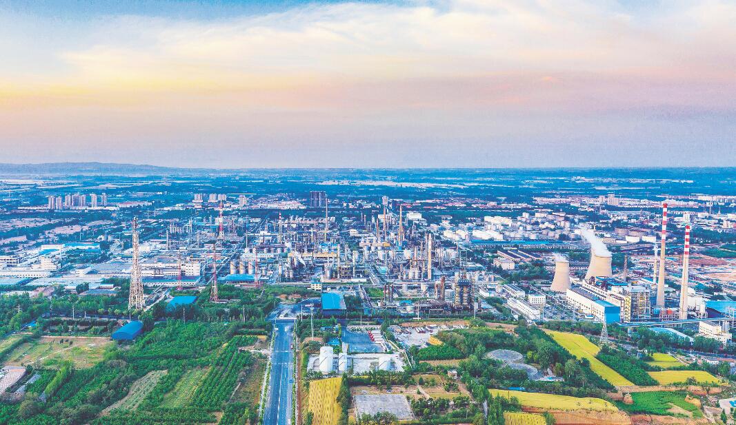 石化化工行业：释放高质量发展活力